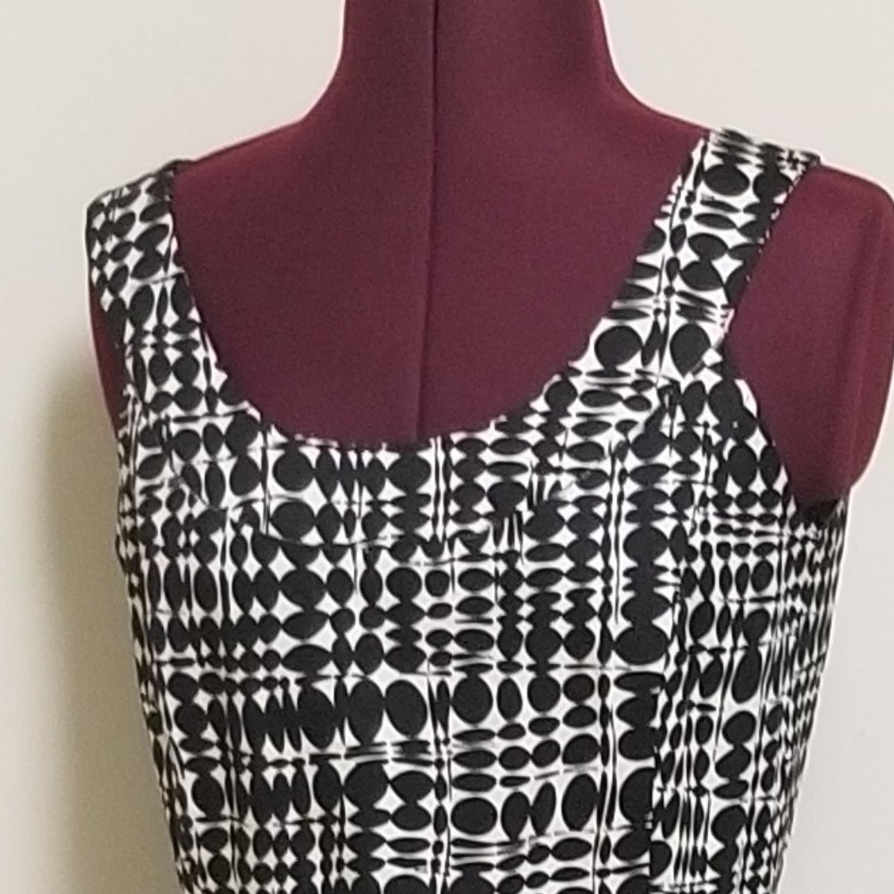 Calvin Klein Women's Sleeveles Dress Size 4 - Picture 5 of 7